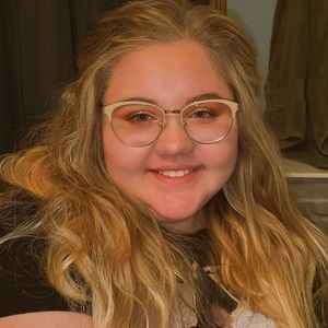 Meet your Posher, Paige